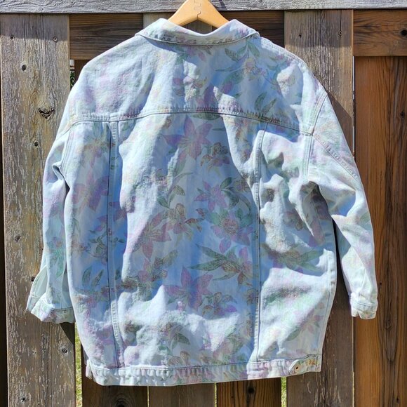 PRETTY Zara Floral Denim Jacket Size Medium Boyfriend Style Jacket Flowers - Picture 5 of 5